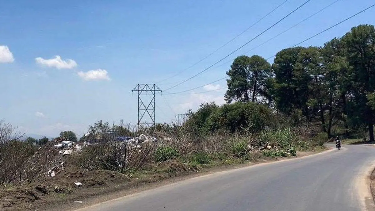 tiraderos clandestinos en carretra calpan cholula 